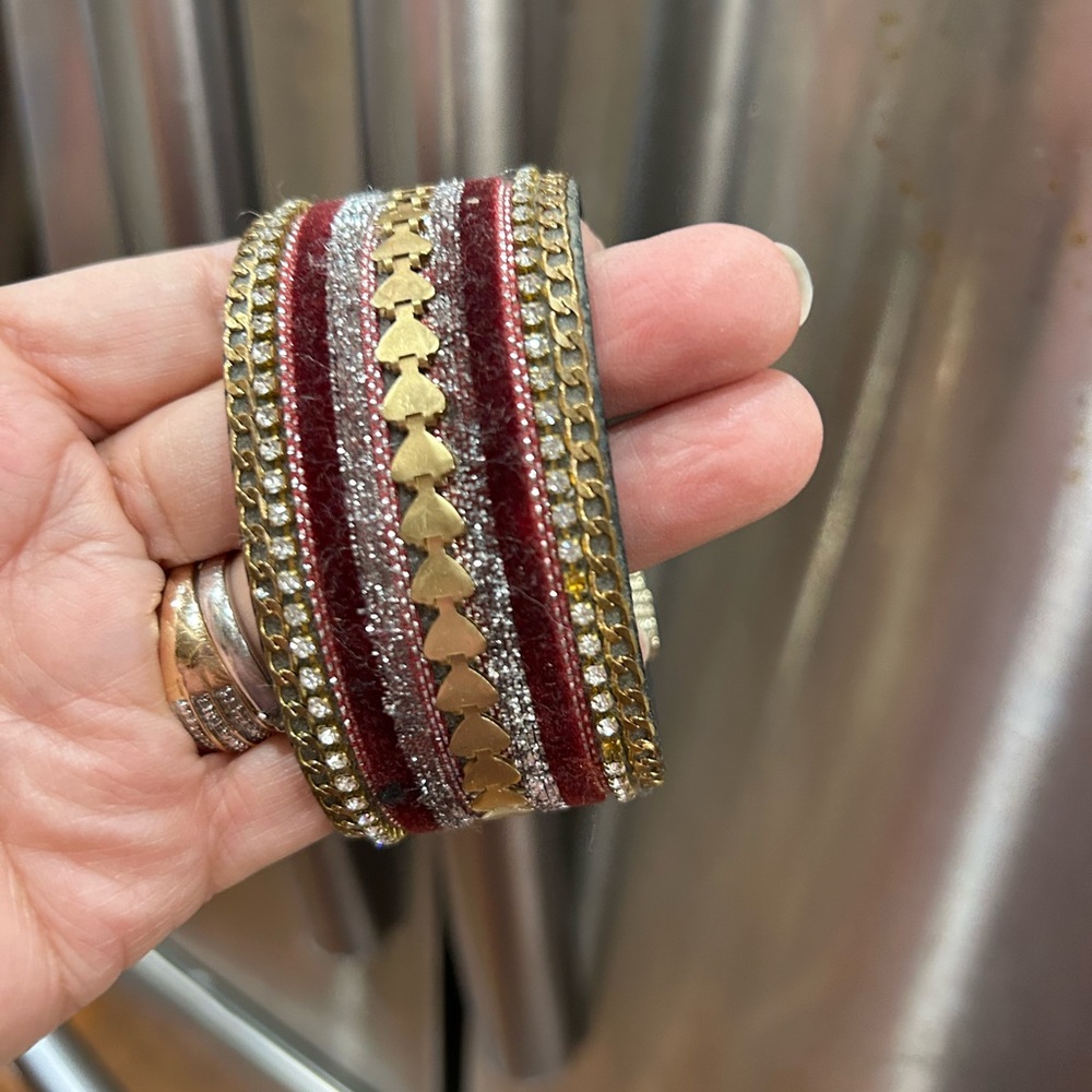 Bracelet